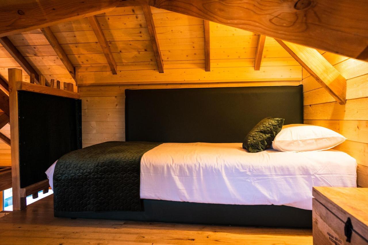 Charmante Cabane Dans Les Arbres Avec Jacuzzi Et Sauna Boismorand Экстерьер фото