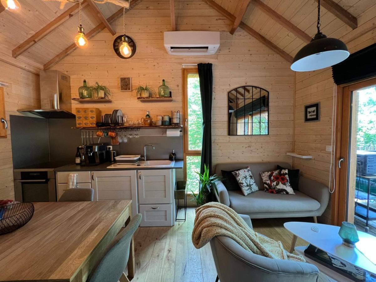 Charmante Cabane Dans Les Arbres Avec Jacuzzi Et Sauna Boismorand Экстерьер фото