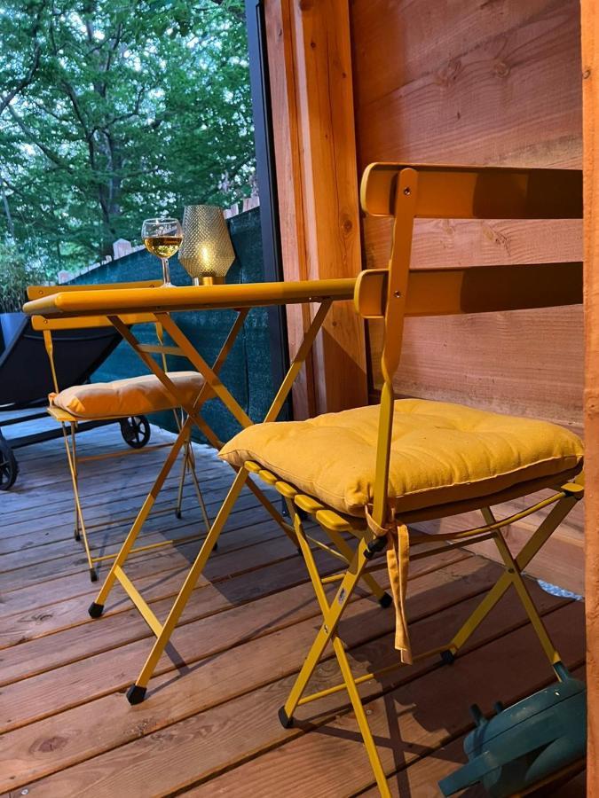 Charmante Cabane Dans Les Arbres Avec Jacuzzi Et Sauna Boismorand Экстерьер фото